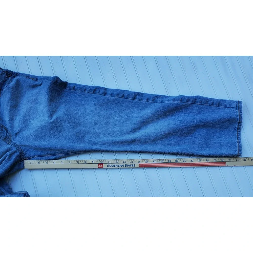 American Eagle Relaxed Straight Leg Jeans Mens 32x30 Medium Wash Blue Cotton